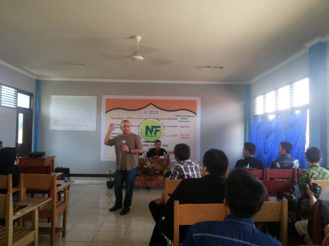 FKMI Nuruddin FISIP Untan Gelar Seminar Tentang MEA